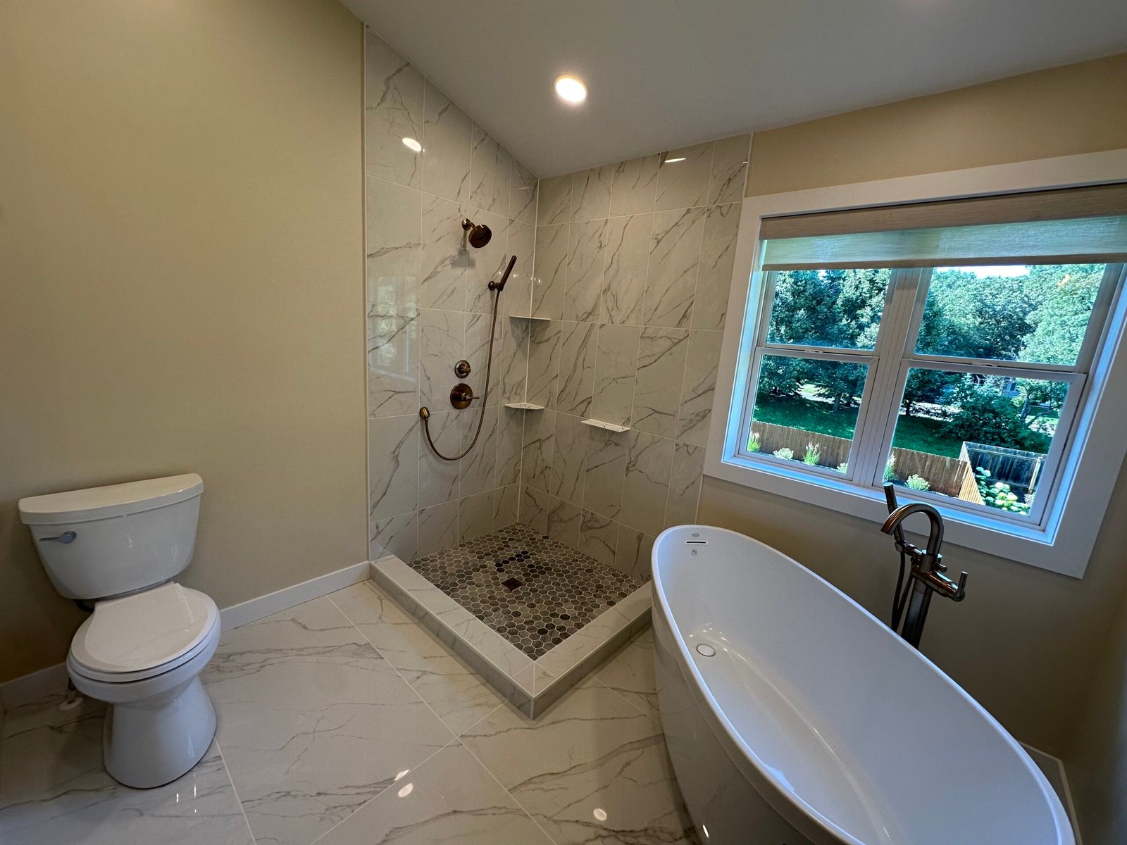 Custom tile bath