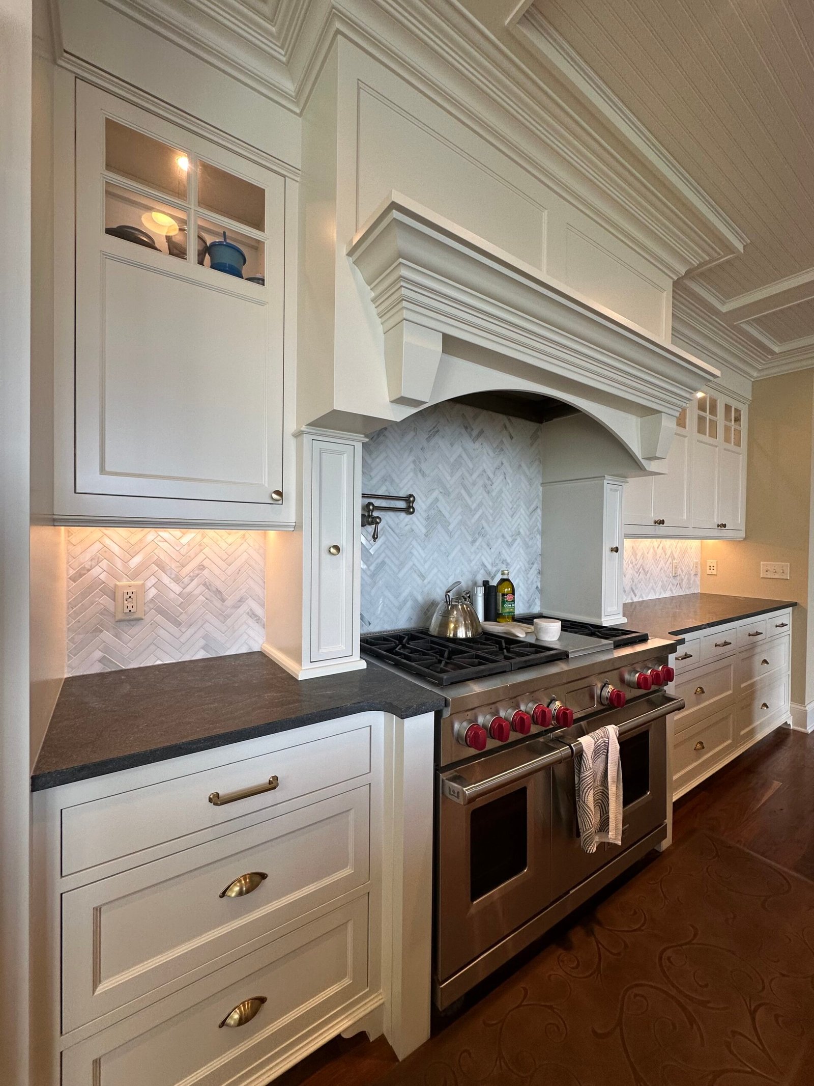 Lake Minnetonka kitchen