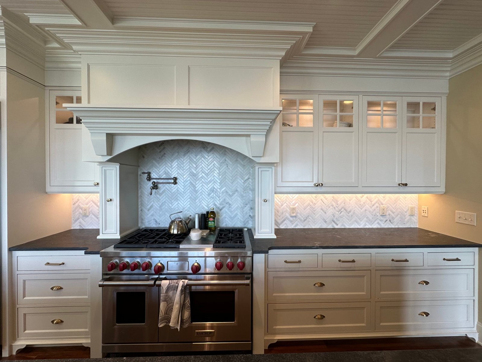 Lake Minnetonka kitchen